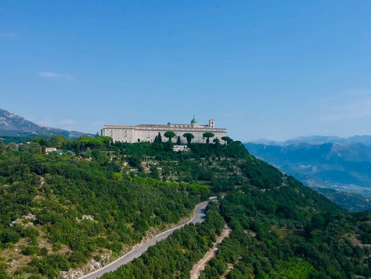 B&B Colle Cucchiara Cassino Bagian luar foto